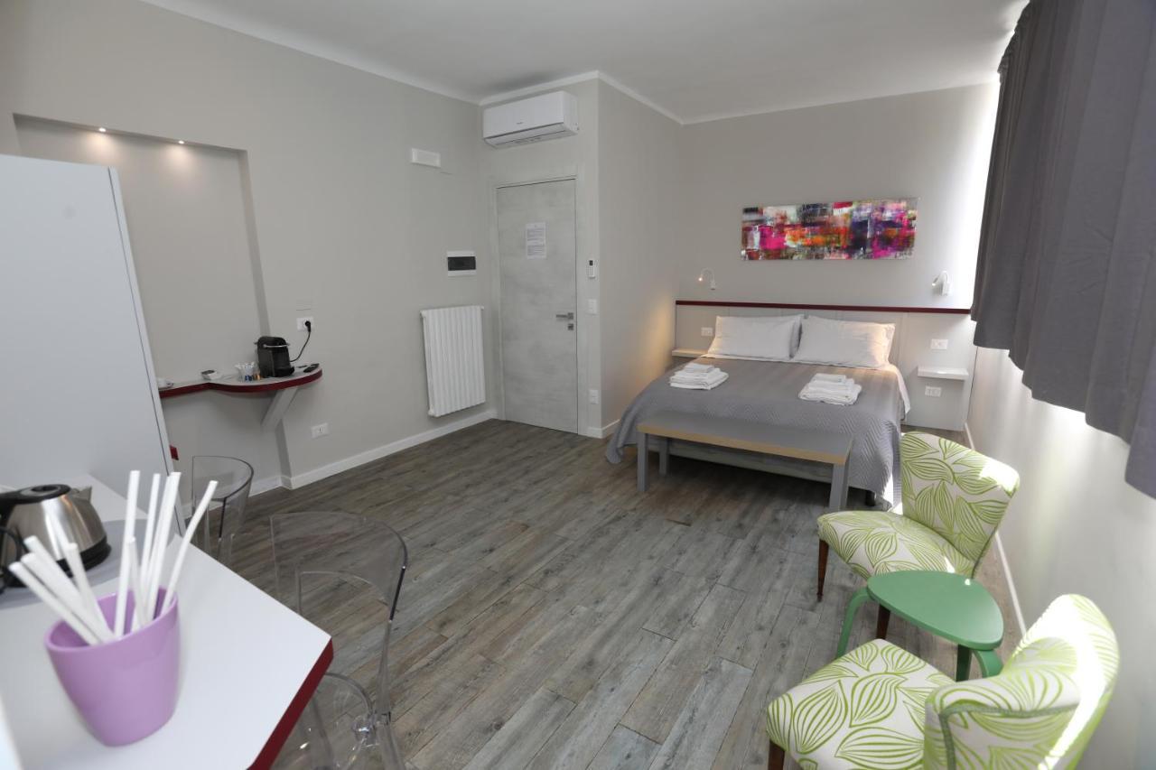 Apartamento Sudanoi Bari Exterior foto